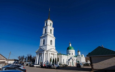 Губернатор рассказал о планах по восстановлению Троицкого храма в Туме