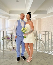 Лето любви: Рязанский ЗАГС показал фотосессии свадеб с июня по август