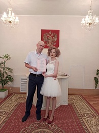 Рязанский ЗАГС опубликовал подборку молодожёнов второй половины июня 2022 года