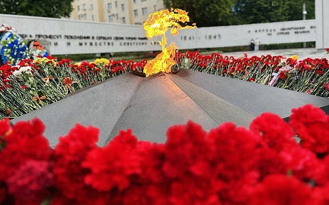 Павел Малков поддержал инициативу благоустройства воинского мемориала в Пителинском районе