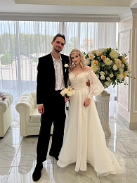 Лето любви: Рязанский ЗАГС показал фотосессии свадеб с июня по август