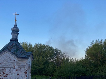 В центре Рязани горит пустующее здание в 300 квадратных метров