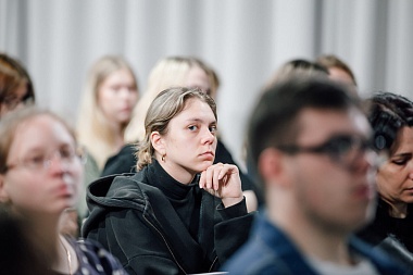 В Рязани студентам РГУ показали киноверсию этно-оперы «Князь Владимир»