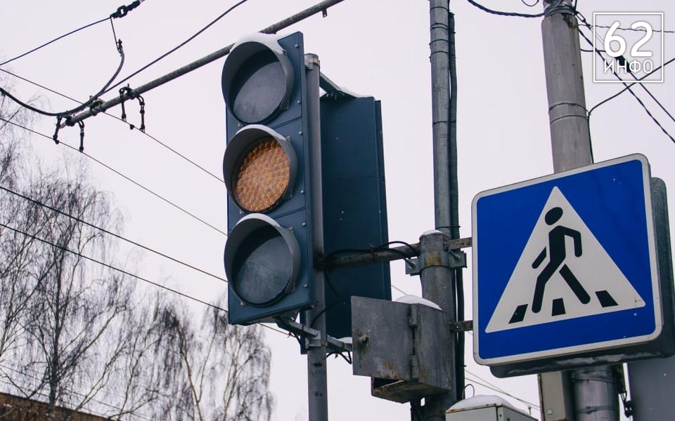 В Горроще исчезновение светофора парализовало перекрёсток - 62ИНФО