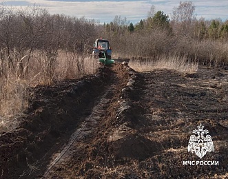В деревнях Петряево и Чарсуль под Клепиками сгорели 11 строений