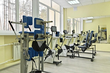 Губернатор Павел Малков посетил рязанский госпиталь для ветеранов войн