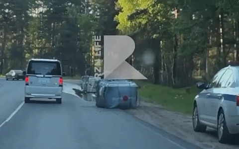 В Клепиковском округе произошло ДТП с грузовиком и легковушкой