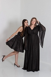 В Рязани "Королева Мечты" предлагает аренду платьев по доступным ценам