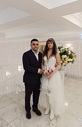 Развелись и поженились снова: Рязанский ЗАГС показал самые яркие фото свадеб