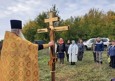 В селе Алешня Рыбновского района освятили строящийся храм 