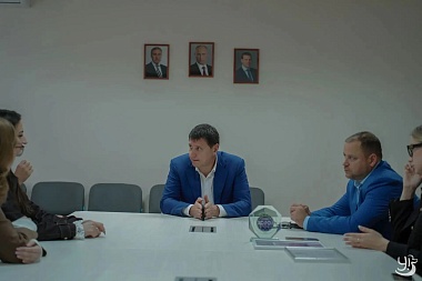 И.о. ректора РГРТУ Михаил Пронин встретился с ансамблем «Мы команда»