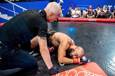 В рязанском Лесопарке прошёл турнир ММА «Битва за Рязань»