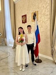 Лето любви: Рязанский ЗАГС показал фотосессии свадеб с июня по август