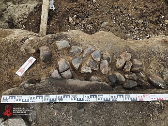 Археологи показали первое дорожное покрытие моста через Лыбедский бульвар - 62ИНФО Археологи показали первое дорожное покрытие моста через Лыбедский бульвар