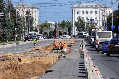 Названы сроки окончания ремонта улицы Октябрьской в Рязани