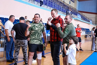 В рязанской Академии единоборств прошел уникальный мастер-класс по самообороне - 62ИНФО В рязанской Академии единоборств прошел уникальный мастер-класс по самообороне