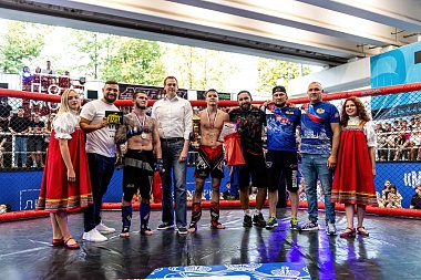 В рязанском Лесопарке прошёл турнир ММА «Битва за Рязань»