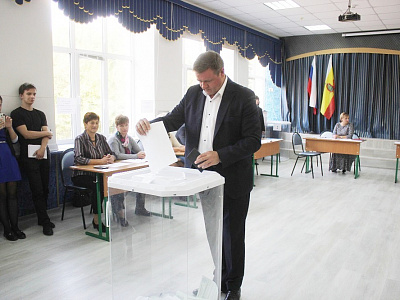 Николай Любимов уверенно победил на выборах губернатора Рязанской области 