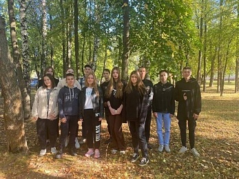 В Рязанском районе на борьбу с непарным шелкопрядом вышли студенты