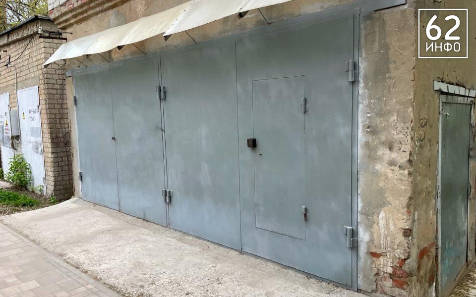 Мужчина выкрал у рязанского продавца автомобиль на 2 млн рублей  - 62ИНФО