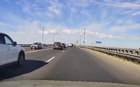 На Солотчинском мосту произошло ДТП с тремя машинами
