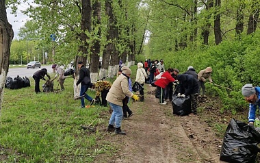 Рязанцы вышли на всероссийский субботник 