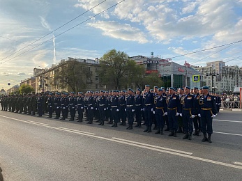 В Рязани встретили с парада Победы в Москве курсантов училища ВДВ