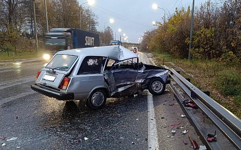 Подросток пострадал в аварии на Окружной дороги в Рязани Подросток пострадал в аварии на Окружной дороги в Рязани