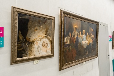 В рязанском Прио-Внешторгбанке открылась выставка «Отче наш...» - 62ИНФО В рязанском Прио-Внешторгбанке открылась выставка «Отче наш...»