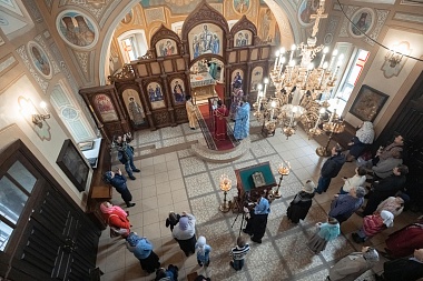 Африканцы провели литургию на английском и французских языках в Рязани