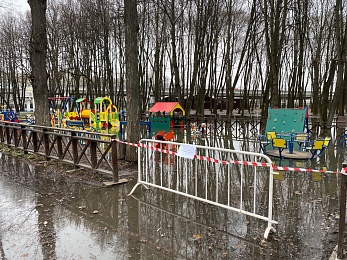 Половодье затопило Лесопарк в Рязани