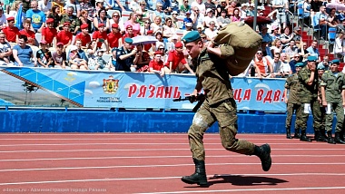 В Рязани отпраздновали День ВДВ: фоторепортаж