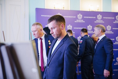 Рязоблдума открыла выставку «Хроники террора украинского неонацистского режима»