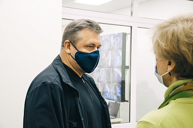 Любимов проверил работу Центра общественного наблюдения за выборами в Рязани - 62ИНФО Любимов проверил работу Центра общественного наблюдения за выборами в Рязани