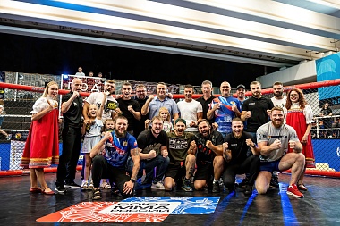 В рязанском Лесопарке прошёл турнир ММА «Битва за Рязань»