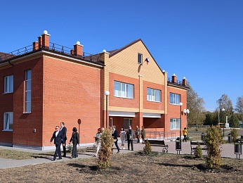 Губернатор Павел Малков похвалил Александро-Невский район