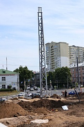 В Рязани смонтировали каркас стелы «Город трудовой доблести»