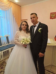 Лето любви: Рязанский ЗАГС показал фотосессии свадеб с июня по август