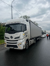 В Рязани столкнулись пассажирский автобус и грузовик