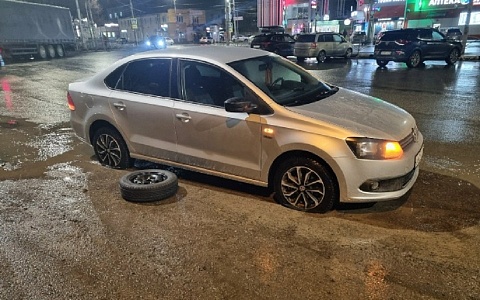 Жителей Рязани предупредили об опасных ямах на дороге