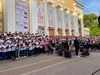 Фоторепортаж: рязанцы отметили День славянской письменности