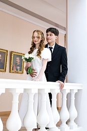 Осенняя любовь: Рязанский ЗАГС показал фото свадеб сентября