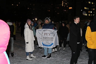 Рязанские студенты отпраздновали Татьянин день ночью на катке