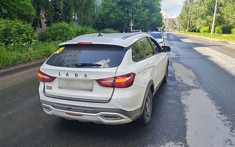 На улице Интернациональной в Рязани водитель Lada сбил 11-летнюю девочку