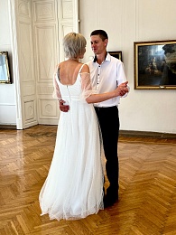 Лето любви: Рязанский ЗАГС показал фотосессии свадеб с июня по август