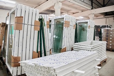 В Рязани производство ГК "Зеленый сад" в ИК-2 выпустило 5 000 окон