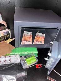 В рязанском борделе задержали жриц любви