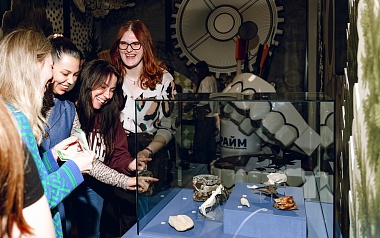 В Рязанском историческом музее открылась выставка «Зубастые истории»